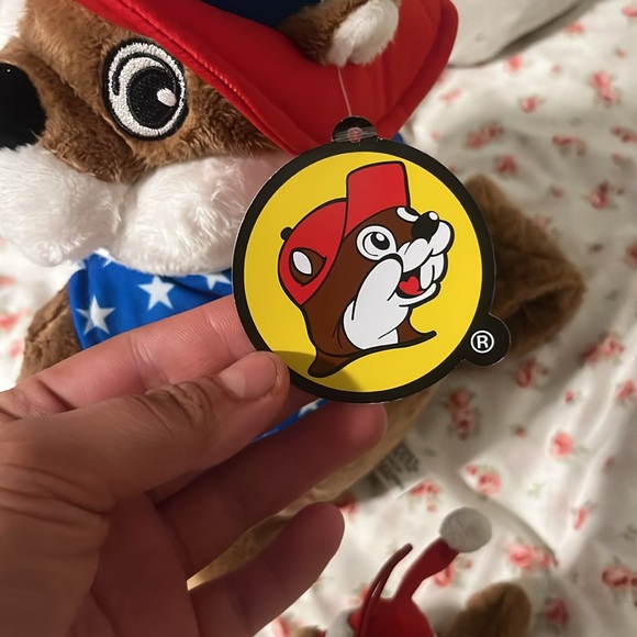 Buc’ees Stuff animal bundle - Picture 2 of 3
